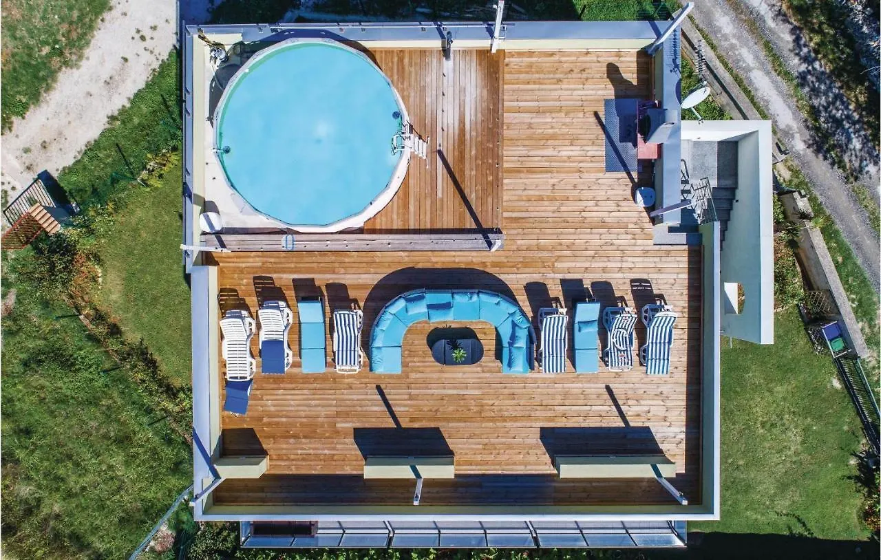 Holiday home 5 Bedroom Amazing Home In Medulin Croatia