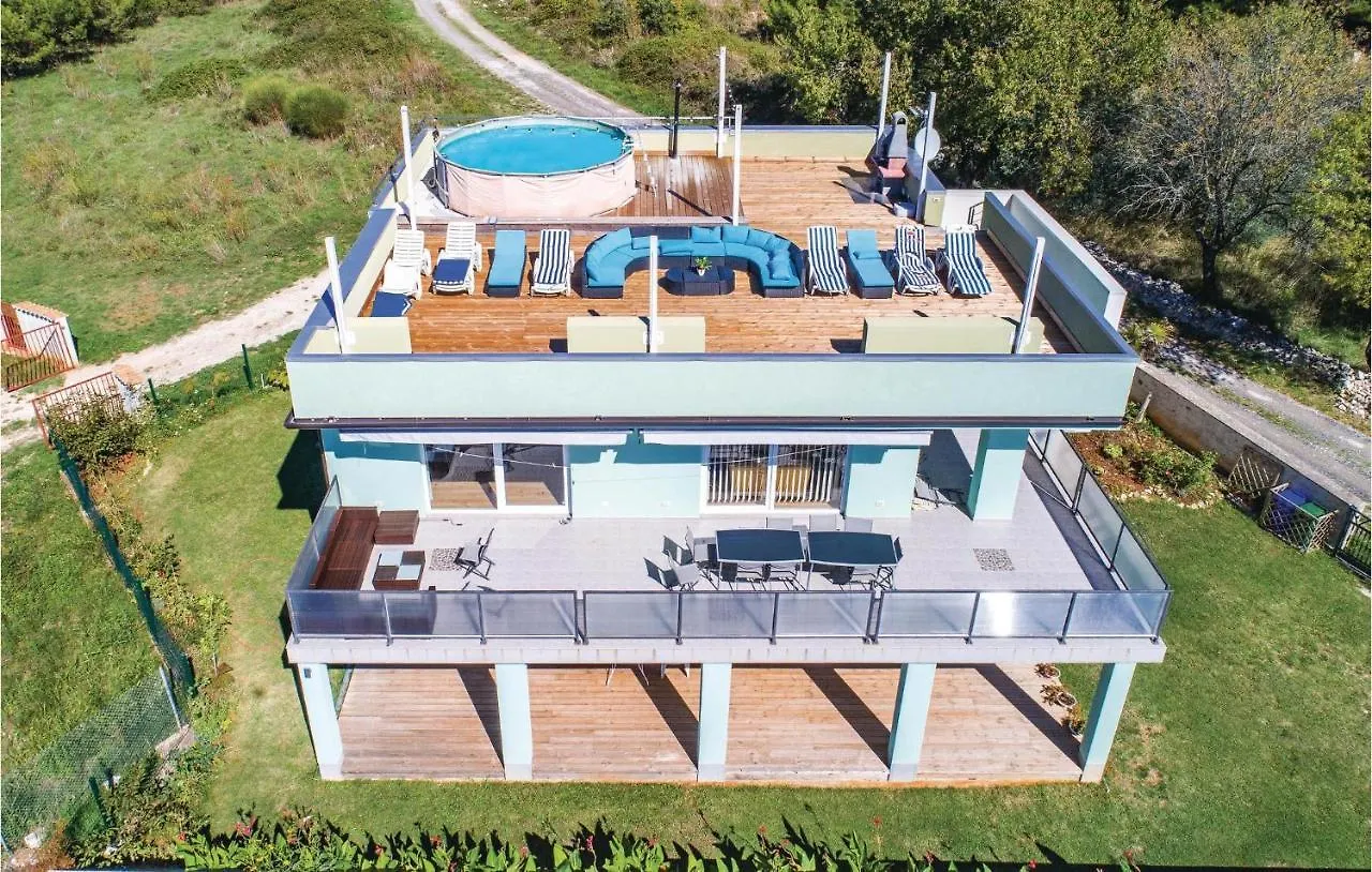 5 Bedroom Amazing Home In Medulin Croatia