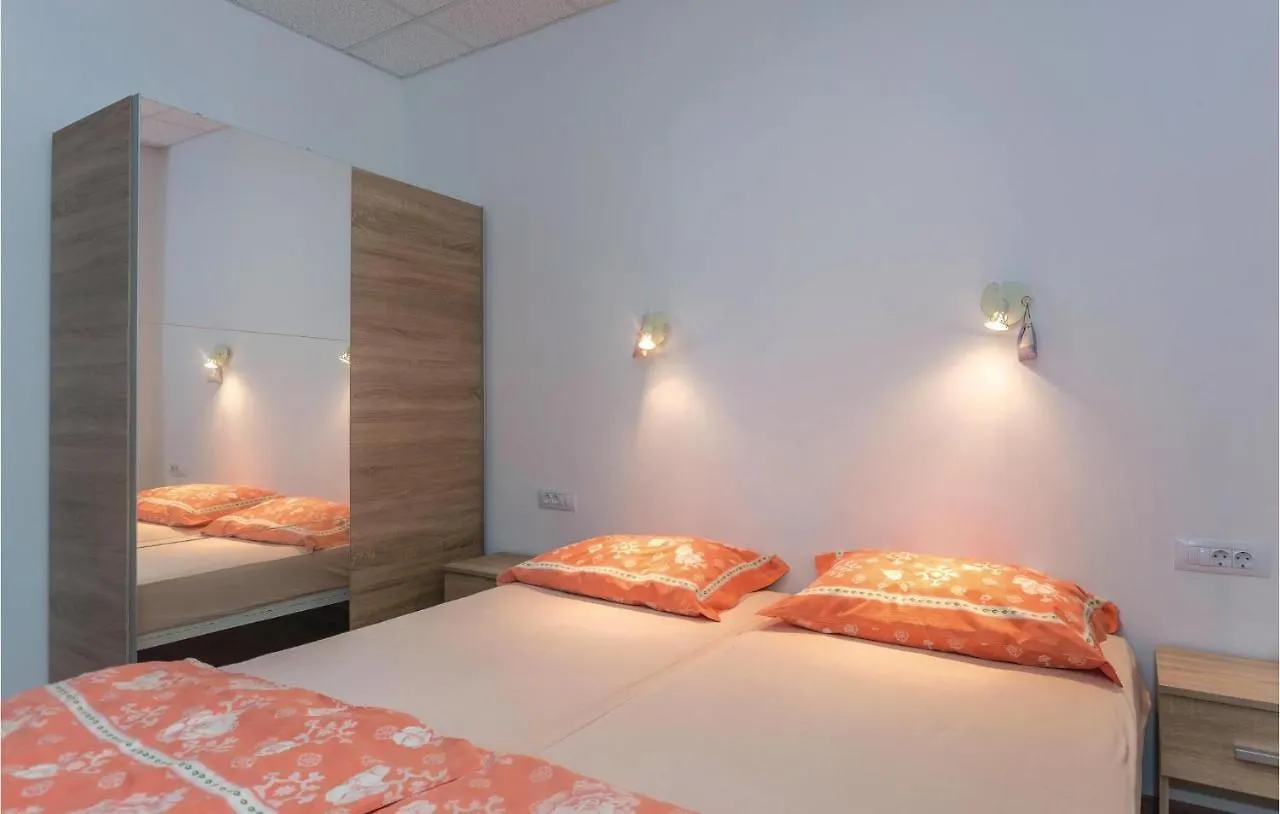 5 Bedroom Amazing Home In Medulin Holiday home