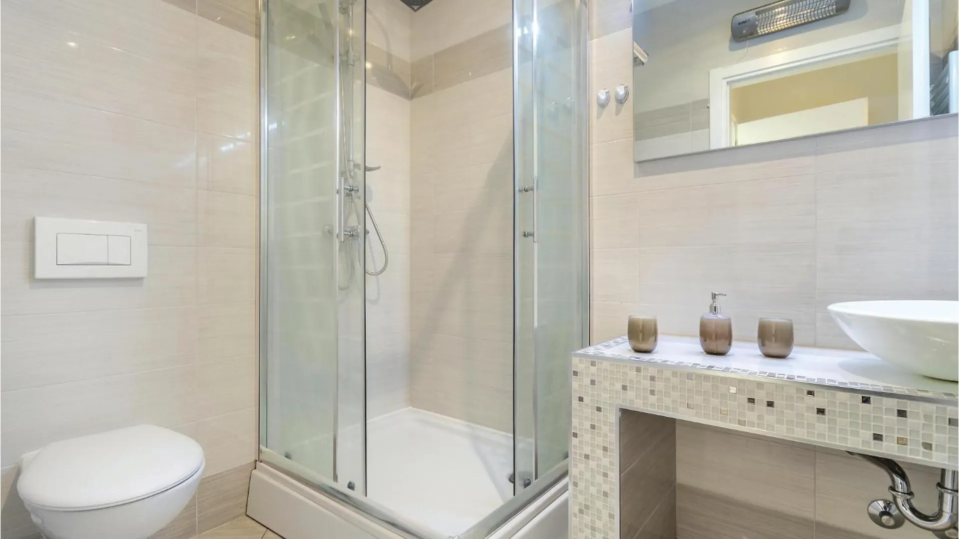5 Bedroom Amazing Home In Medulin
