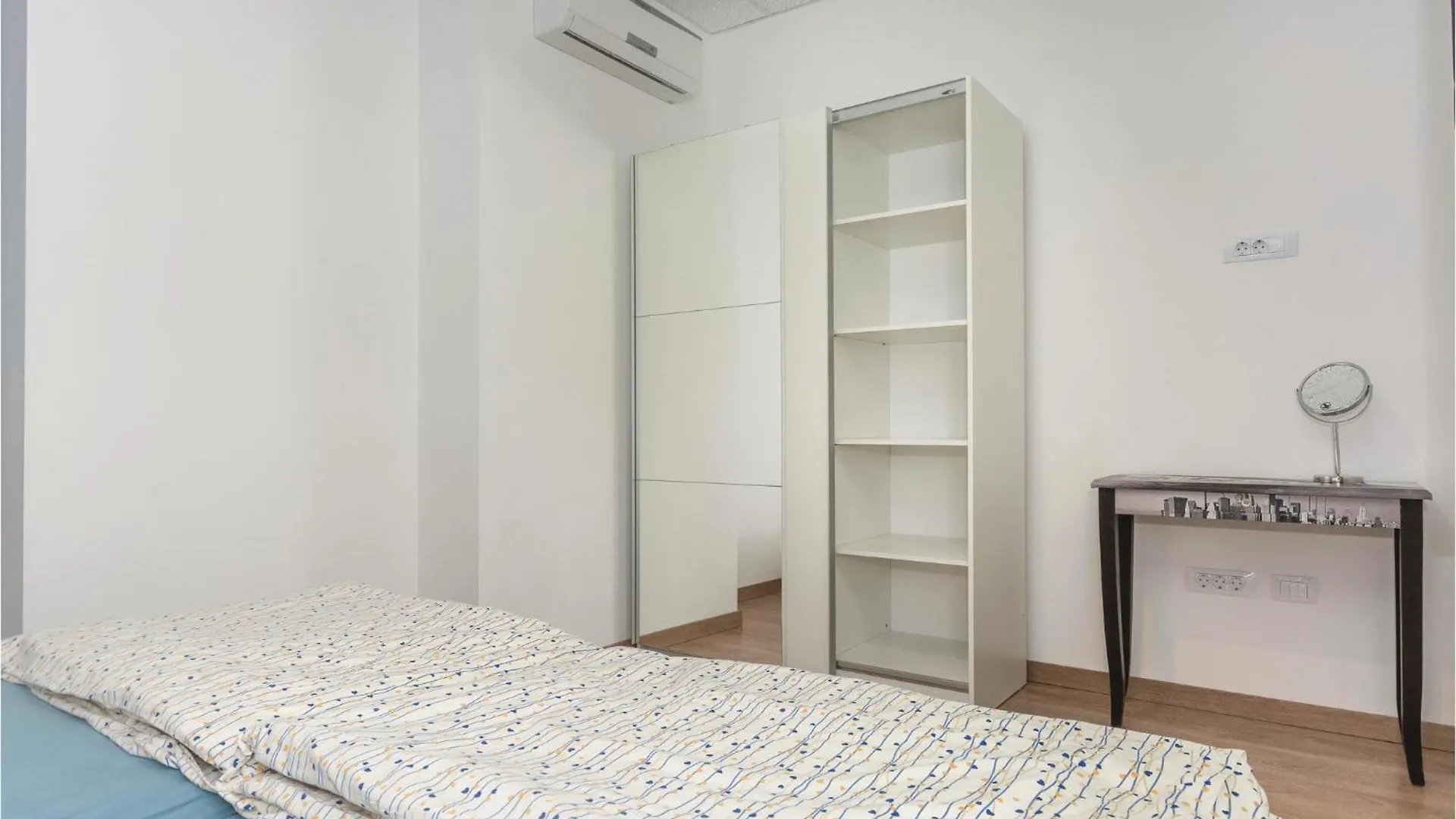 Holiday home 5 Bedroom Amazing Home In Medulin